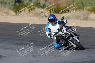 media/Dec-18-2022-SoCal Trackdays (Sun) [[8099a50955]]/Turn 10 (140pm)/